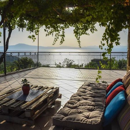 Coastal Stone Residence With Spectacular Scenery Κιτριές Εξωτερικό φωτογραφία