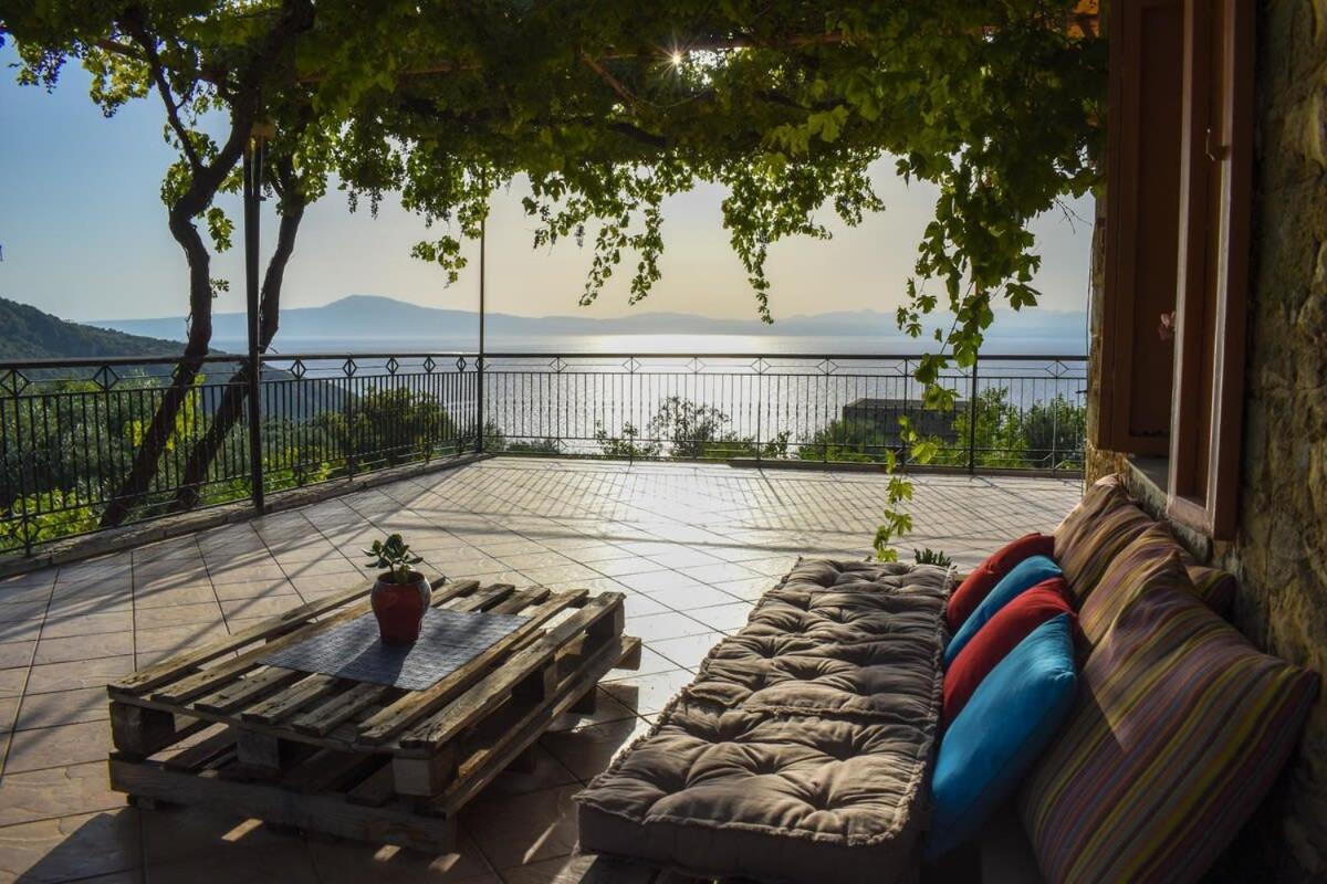 Coastal Stone Residence With Spectacular Scenery Κιτριές Εξωτερικό φωτογραφία